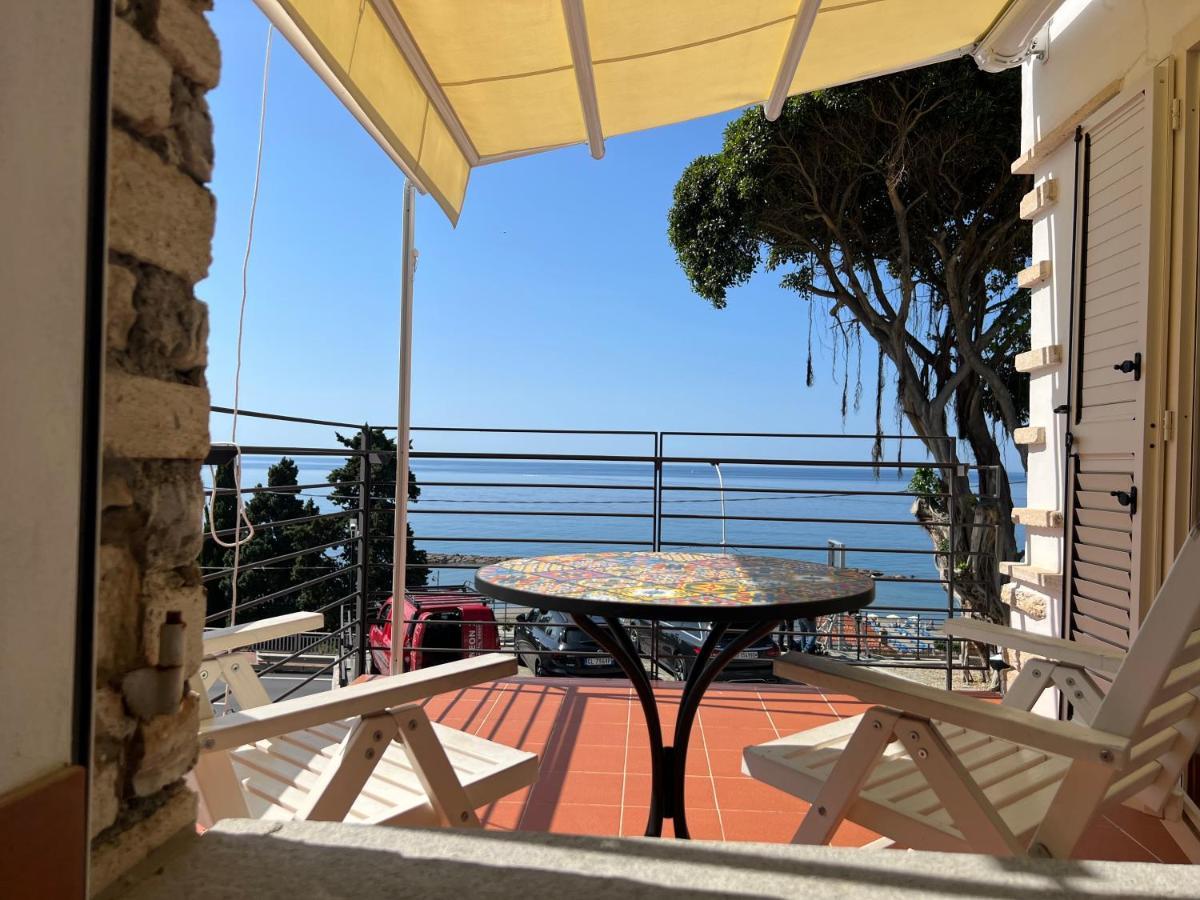 Terramata Resort Case Vacanza Santo Stefano al Mare Kültér fotó
